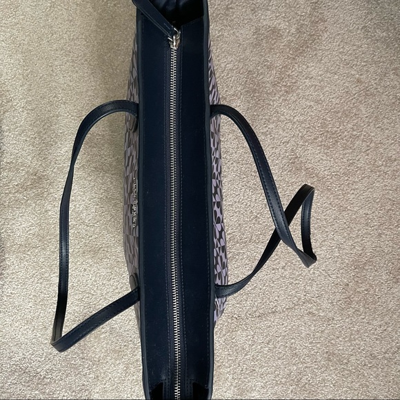 Kate Spade purse - Picture 4 of 5